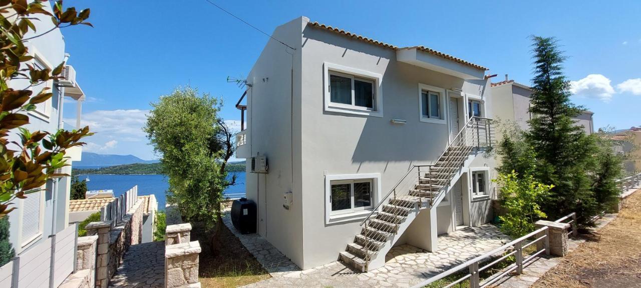 נידרי Lefkada Unique Sea View Apartment מראה חיצוני תמונה